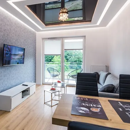 Marina Przy Porcie Nad Niegocinem * גיז'יצקו